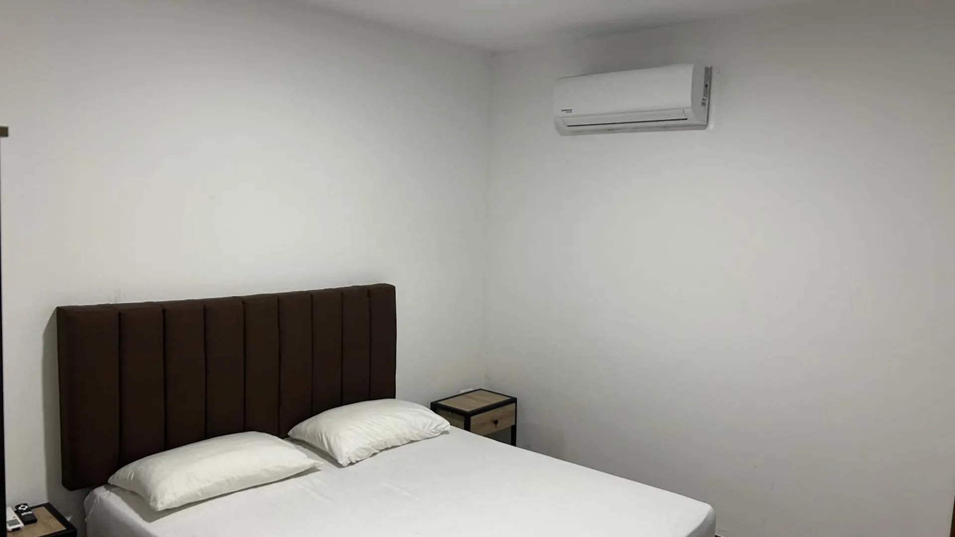 Hotel Gallery By 70 Medellín Colombia