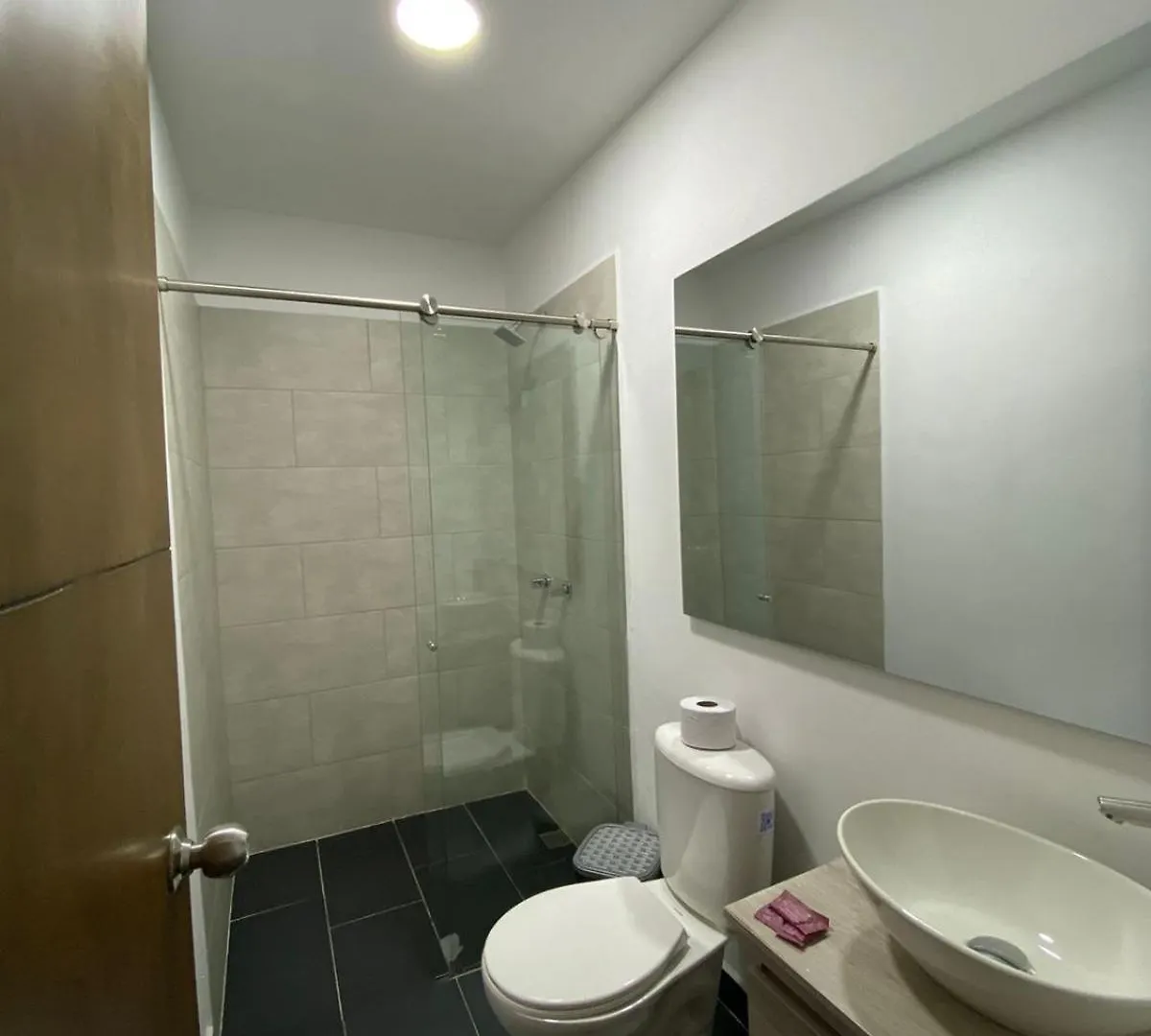 Hotel Gallery By 70 Medellín